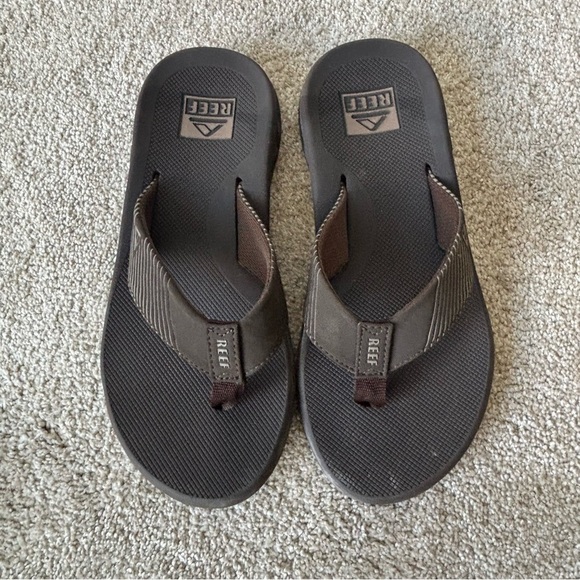 Reef Cushion Flip Flop Thong Sandal Brown Outdoors Comfort Spring Summer - Picture 2 of 9